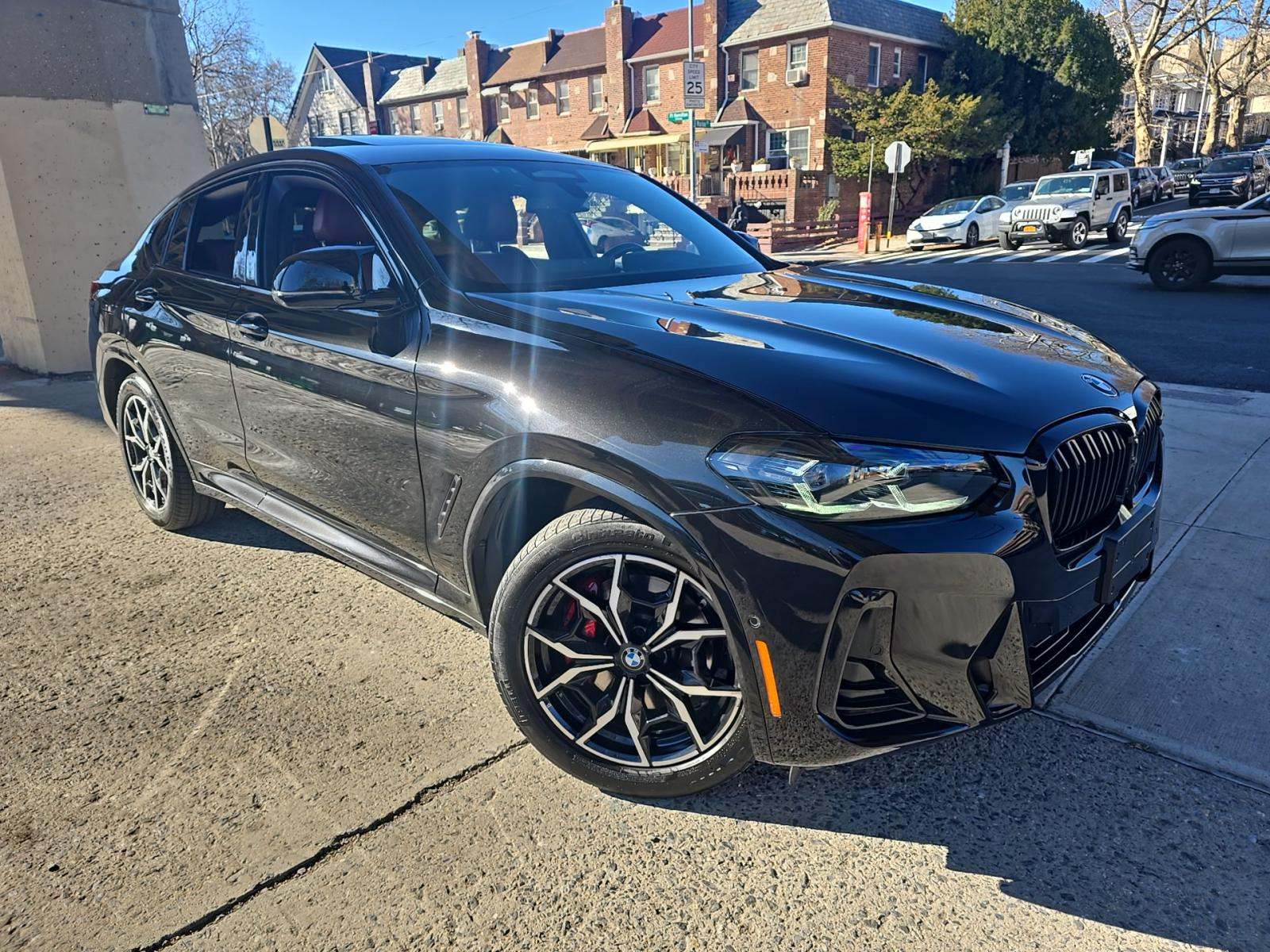 2023 BMW X4 M40i AWD