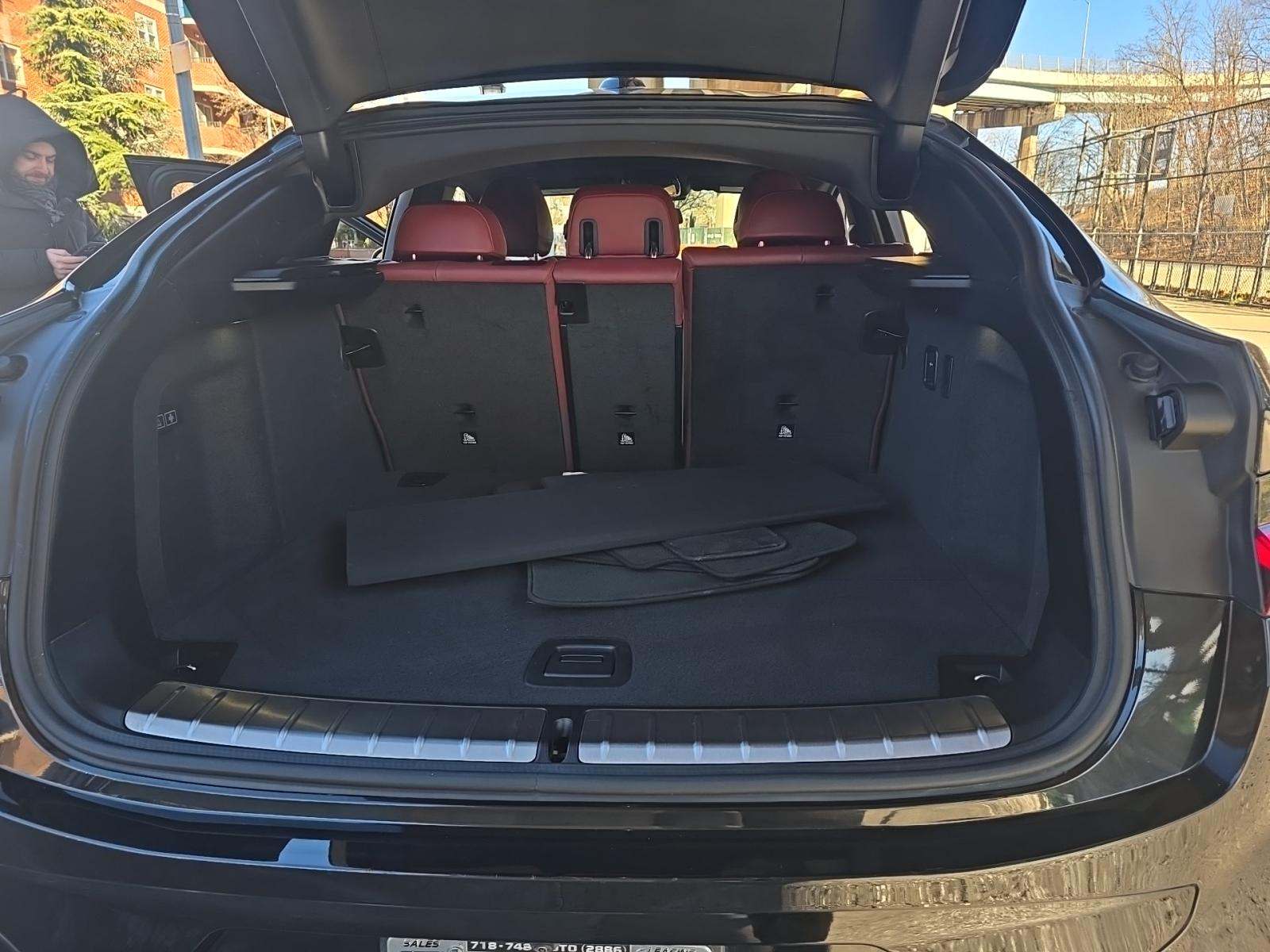 2023 BMW X4 M40i AWD