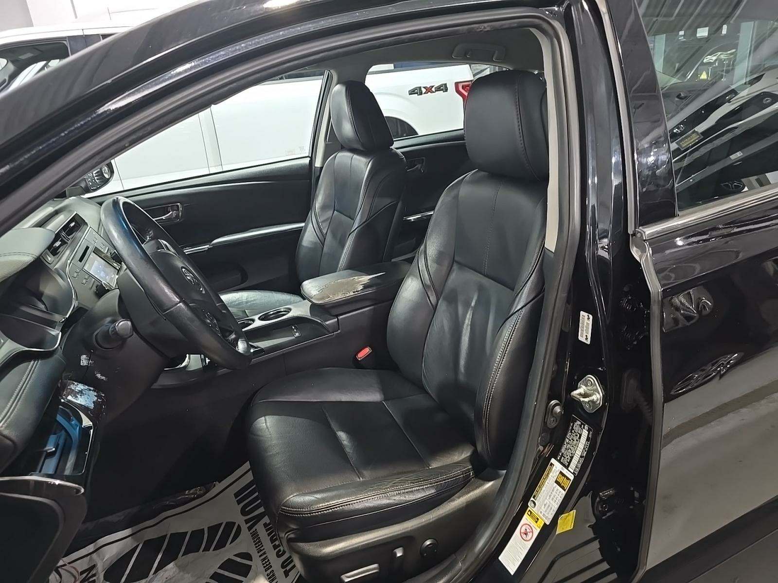 2015 Toyota Avalon Hybrid XLE Premium FWD