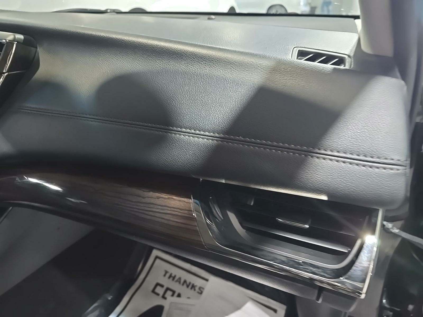 2015 Toyota Avalon Hybrid XLE Premium FWD