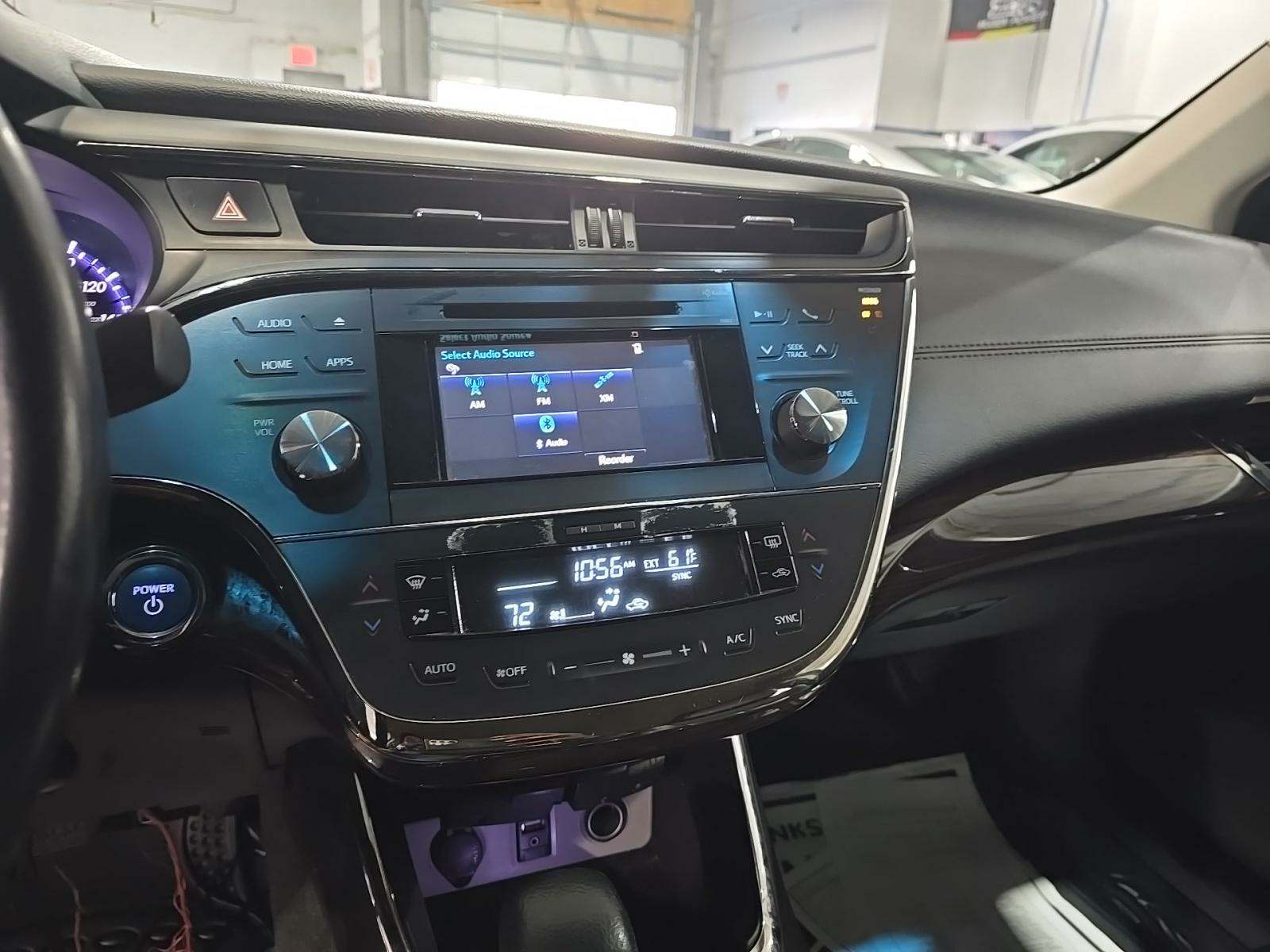 2015 Toyota Avalon Hybrid XLE Premium FWD