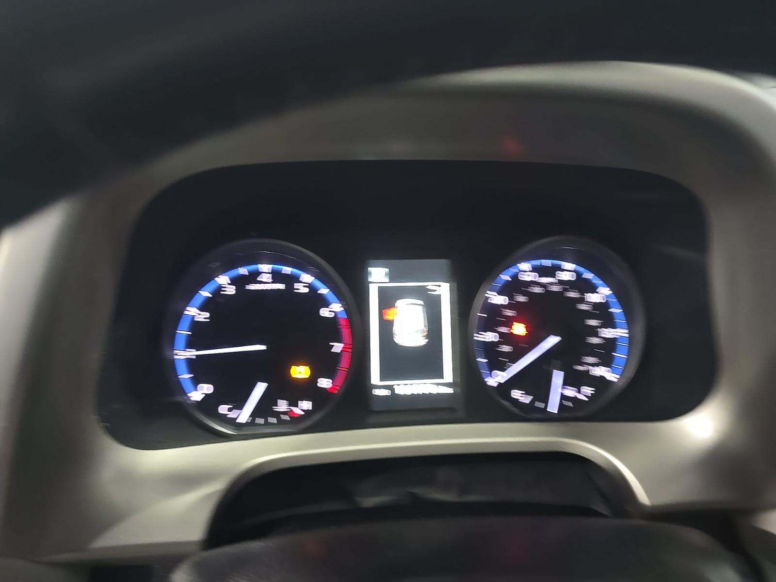 TOYOTA RAV4 - 9