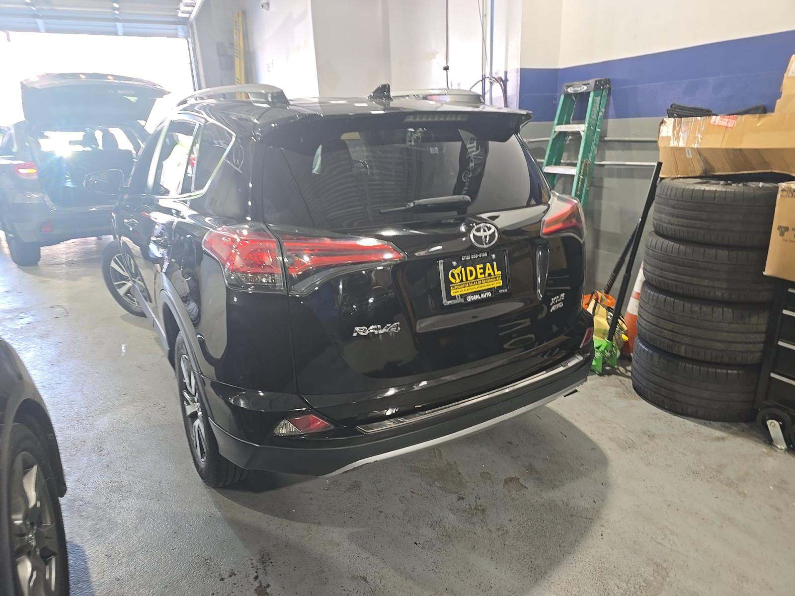 TOYOTA RAV4 - 2