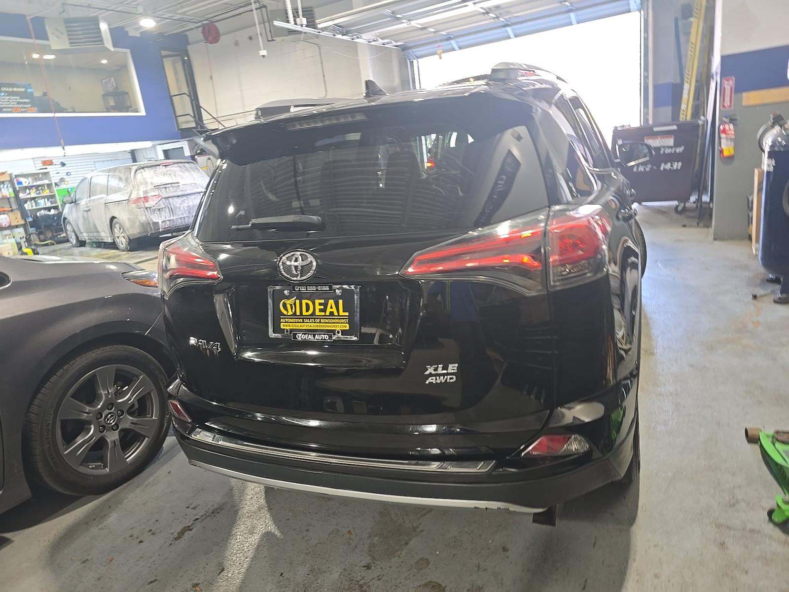 TOYOTA RAV4 - 3