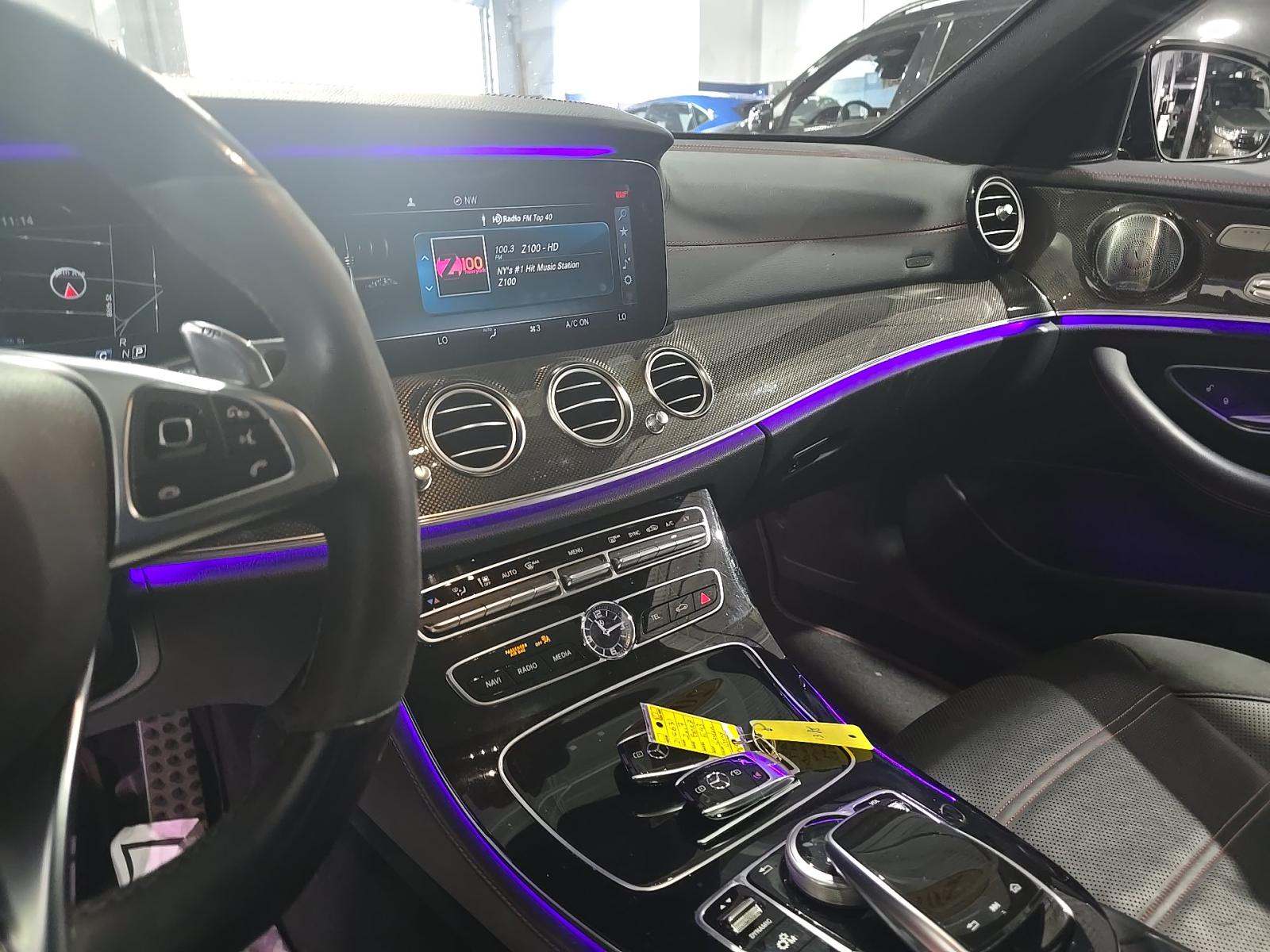 MERCEDES-BENZ E-CLASS - 10