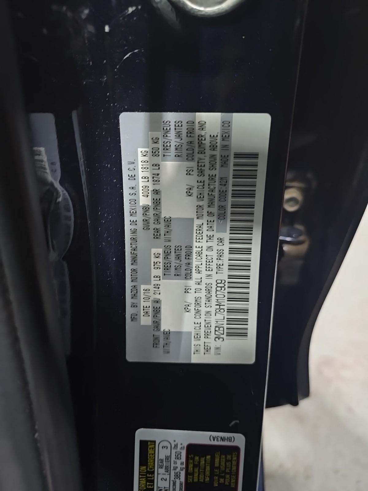 2017 MAZDA MAZDA3 Touring FWD