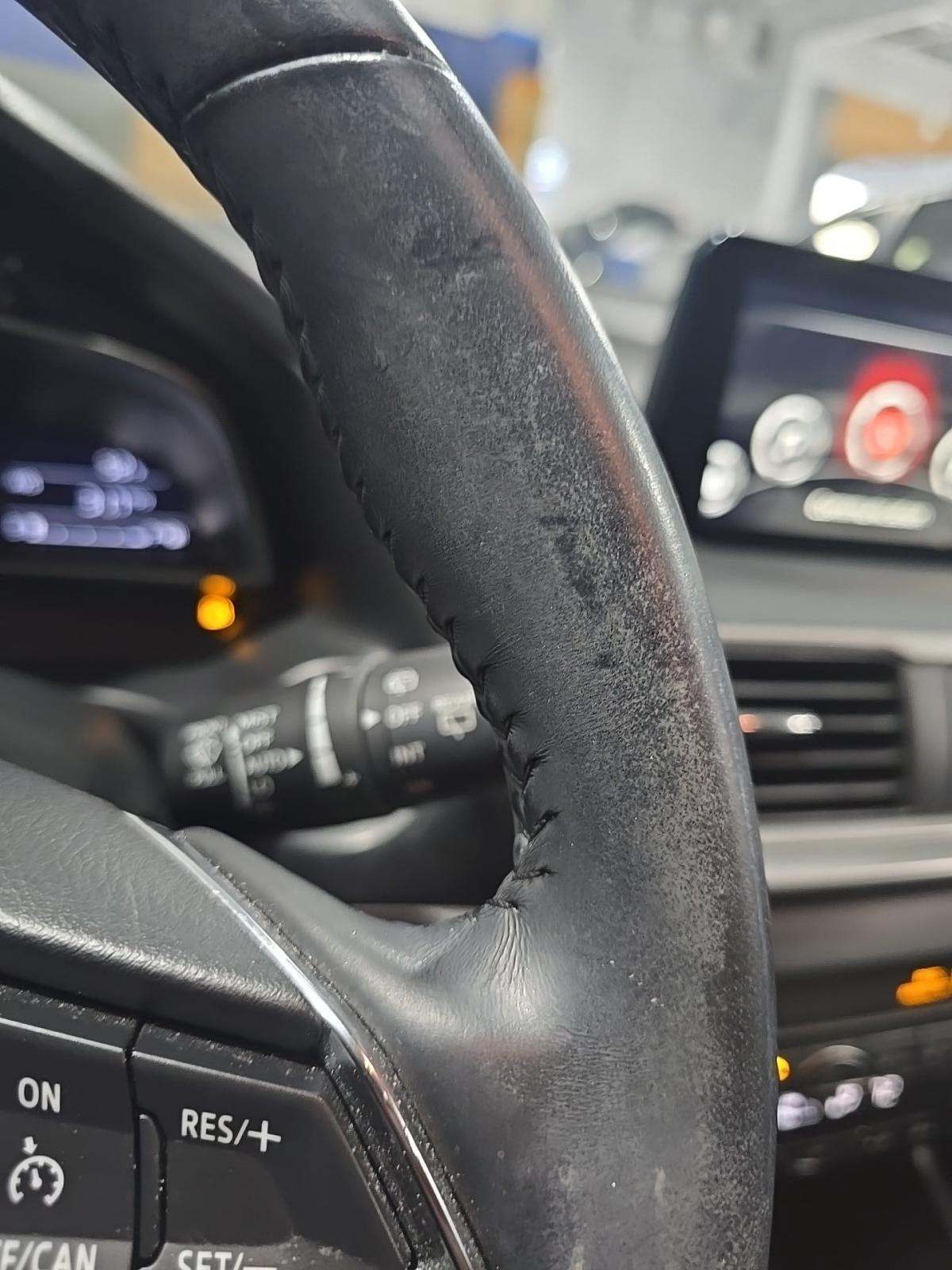 2017 MAZDA MAZDA3 Touring FWD