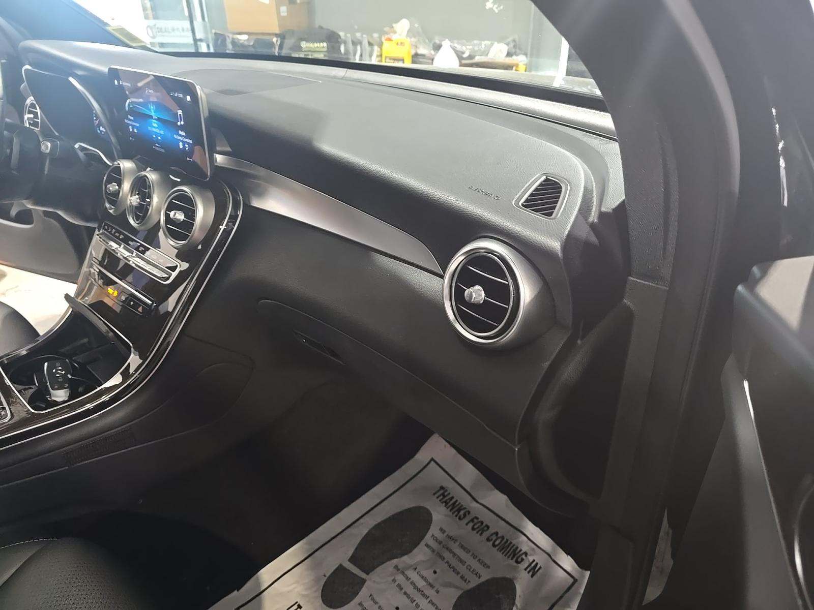 2021 Mercedes-Benz GLC GLC 300 AWD