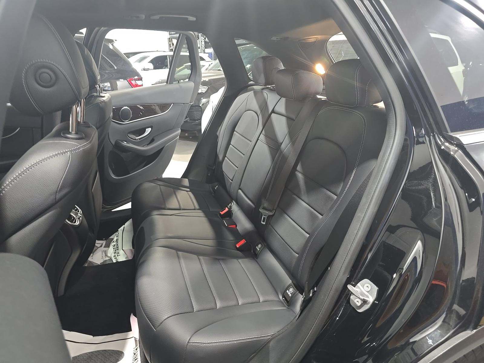 2021 Mercedes-Benz GLC GLC 300 AWD