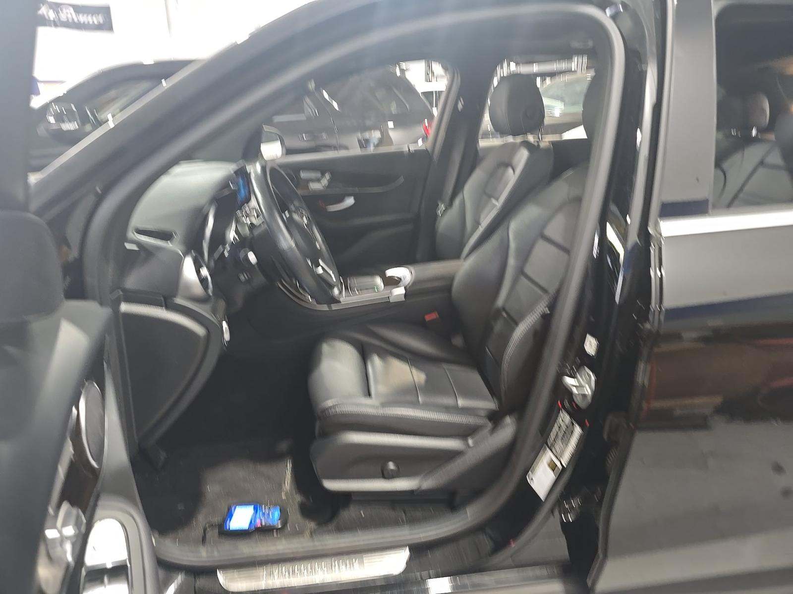 2021 Mercedes-Benz GLC GLC 300 AWD