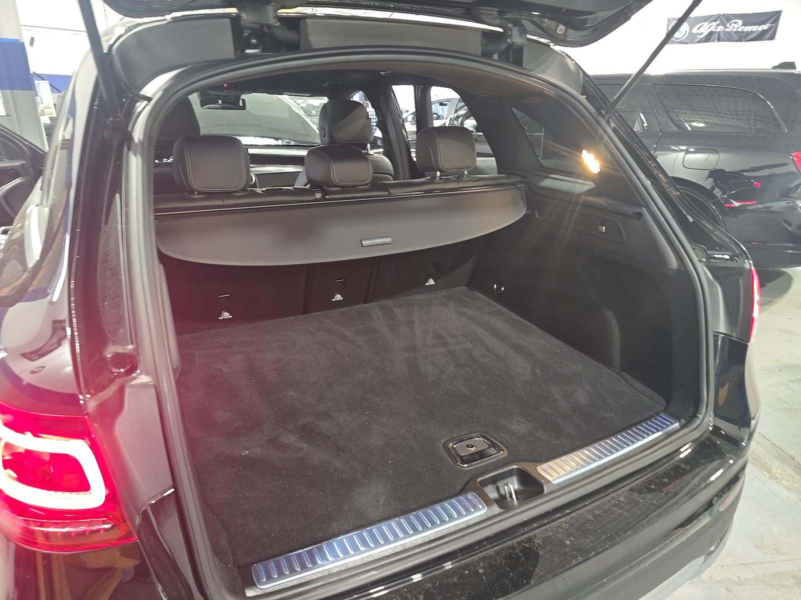 2021 Mercedes-Benz GLC GLC 300 AWD