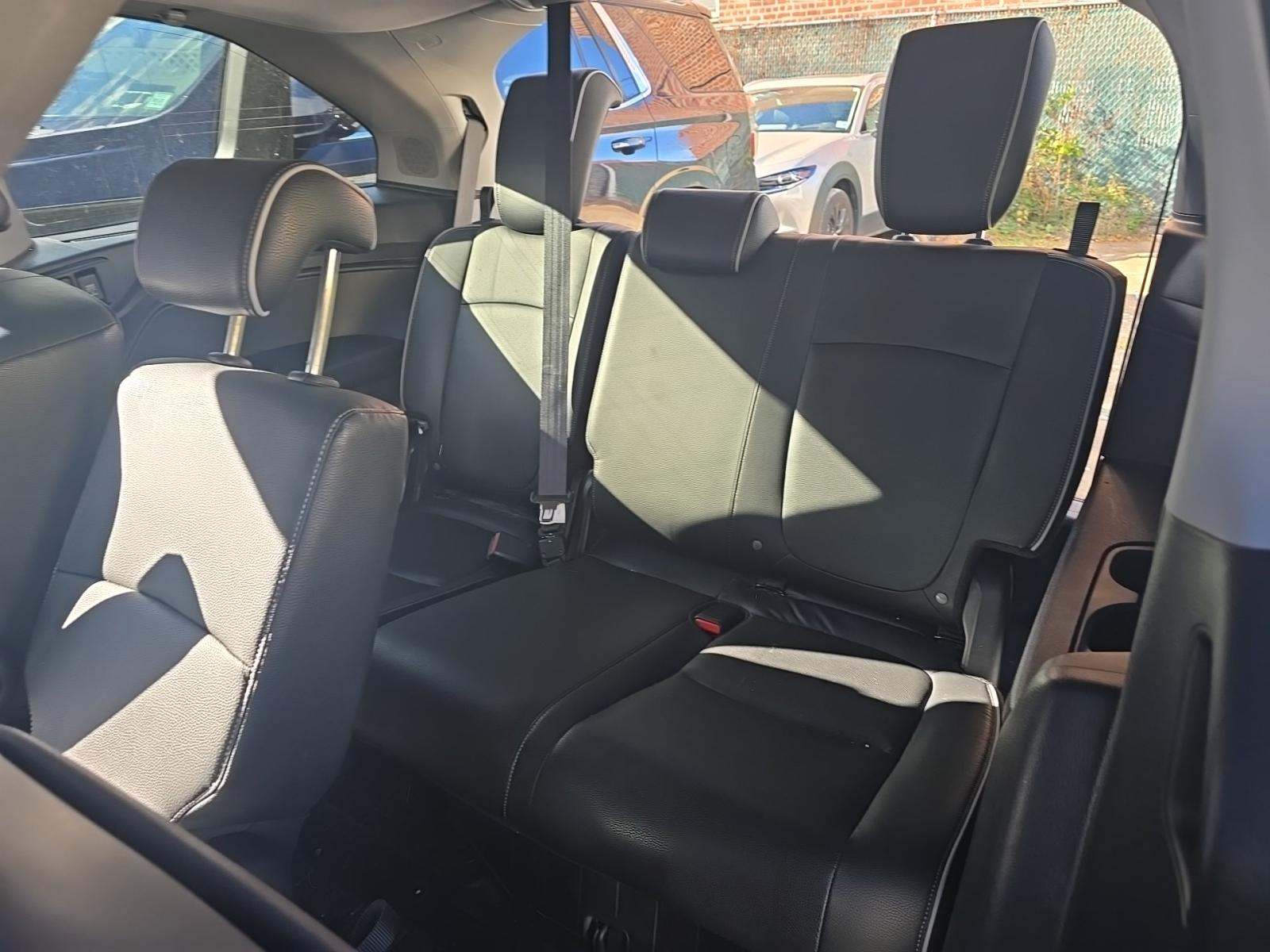 2023 Honda Odyssey Elite FWD