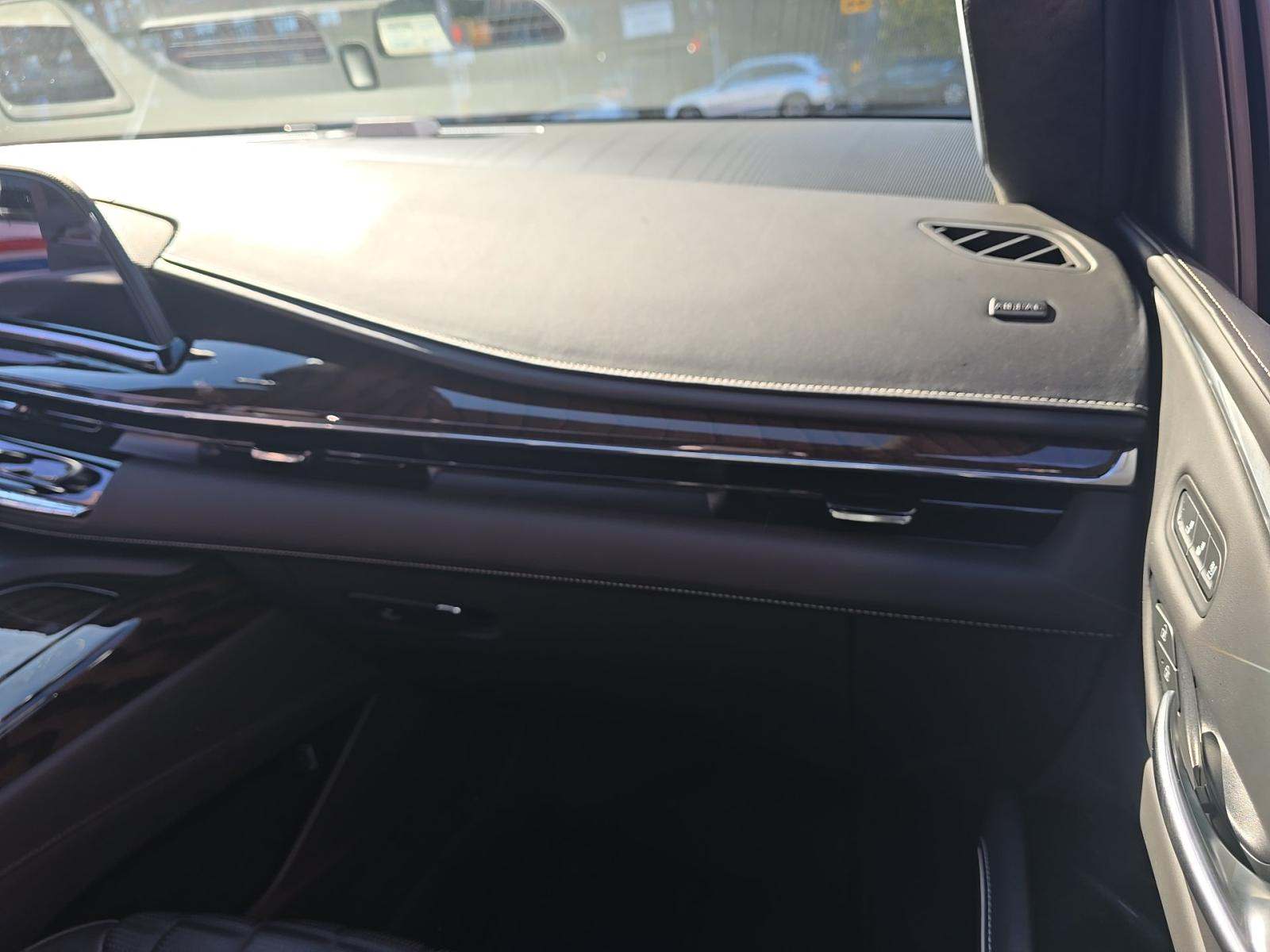 2023 Cadillac Escalade ESV Sport Platinum AWD