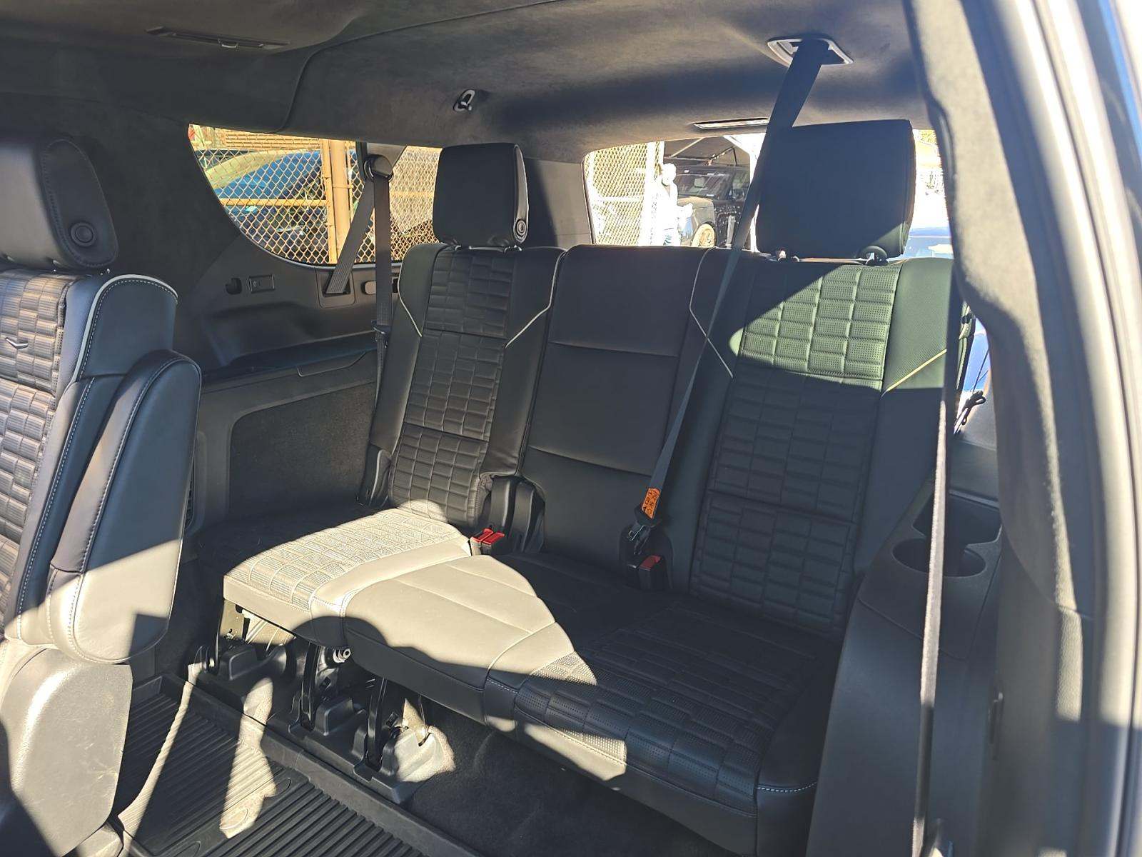 2023 Cadillac Escalade ESV Sport Platinum AWD