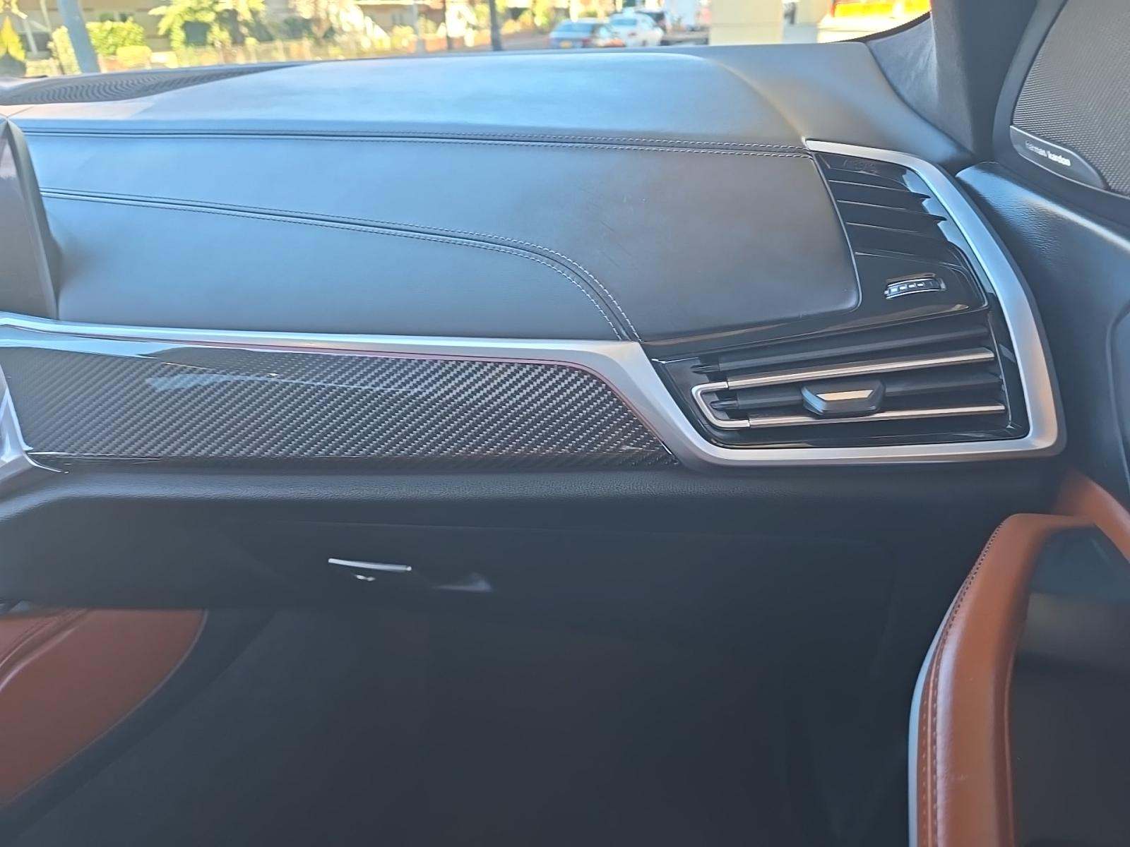 2023 BMW X6 M50i AWD