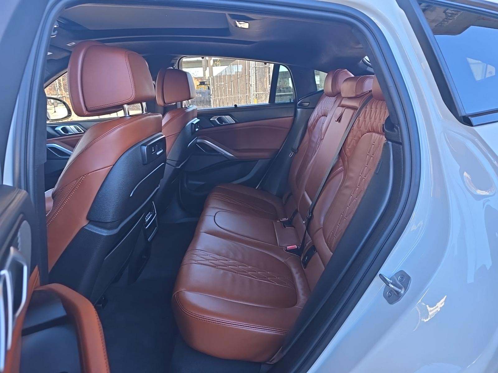 2023 BMW X6 M50i AWD