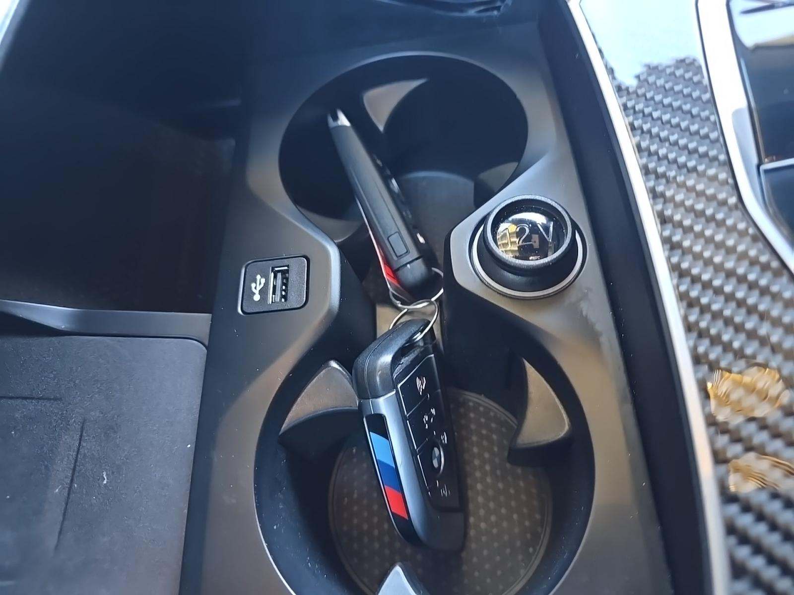 2023 BMW X6 M50i AWD