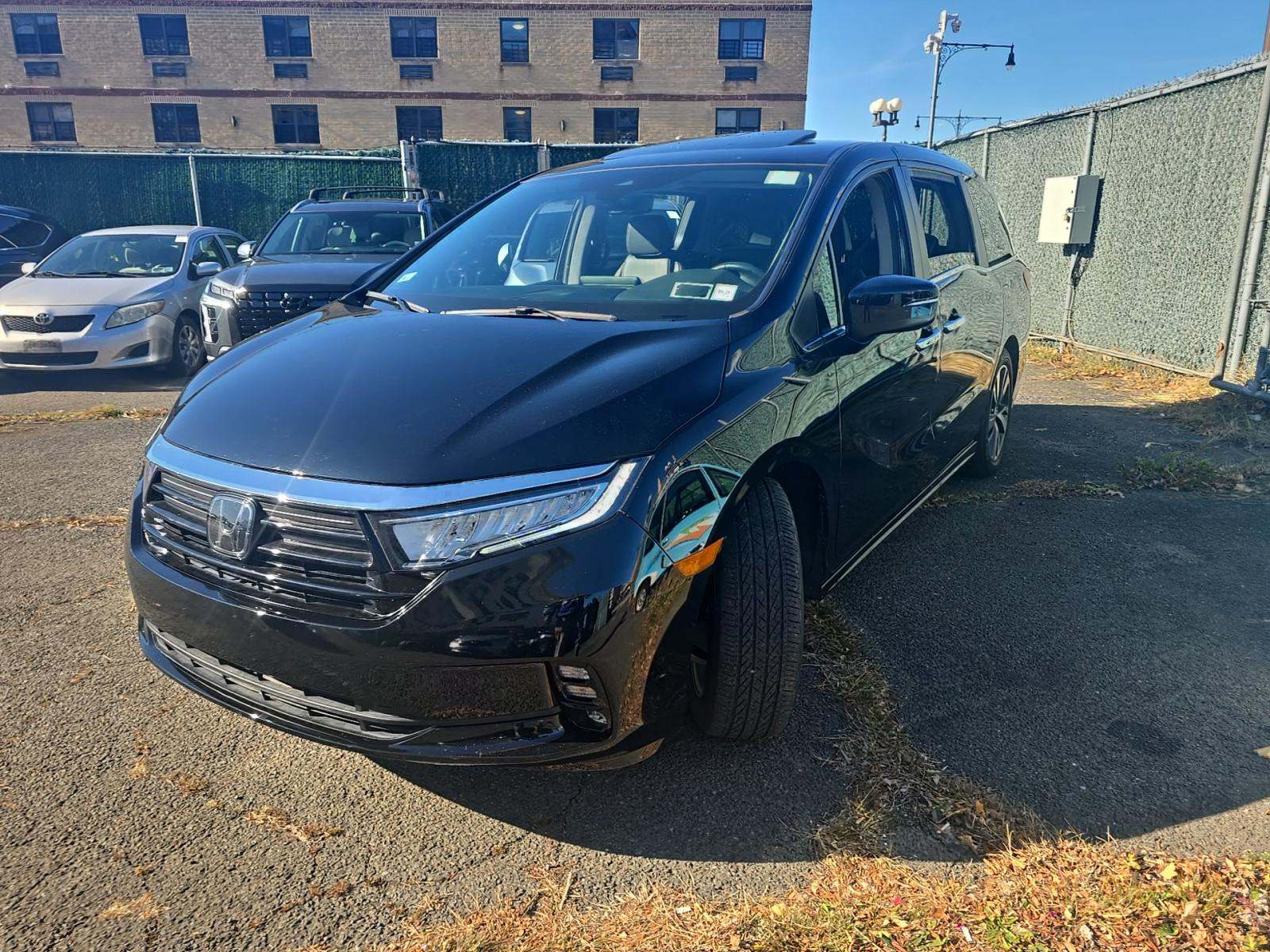 2023 Honda Odyssey Touring FWD