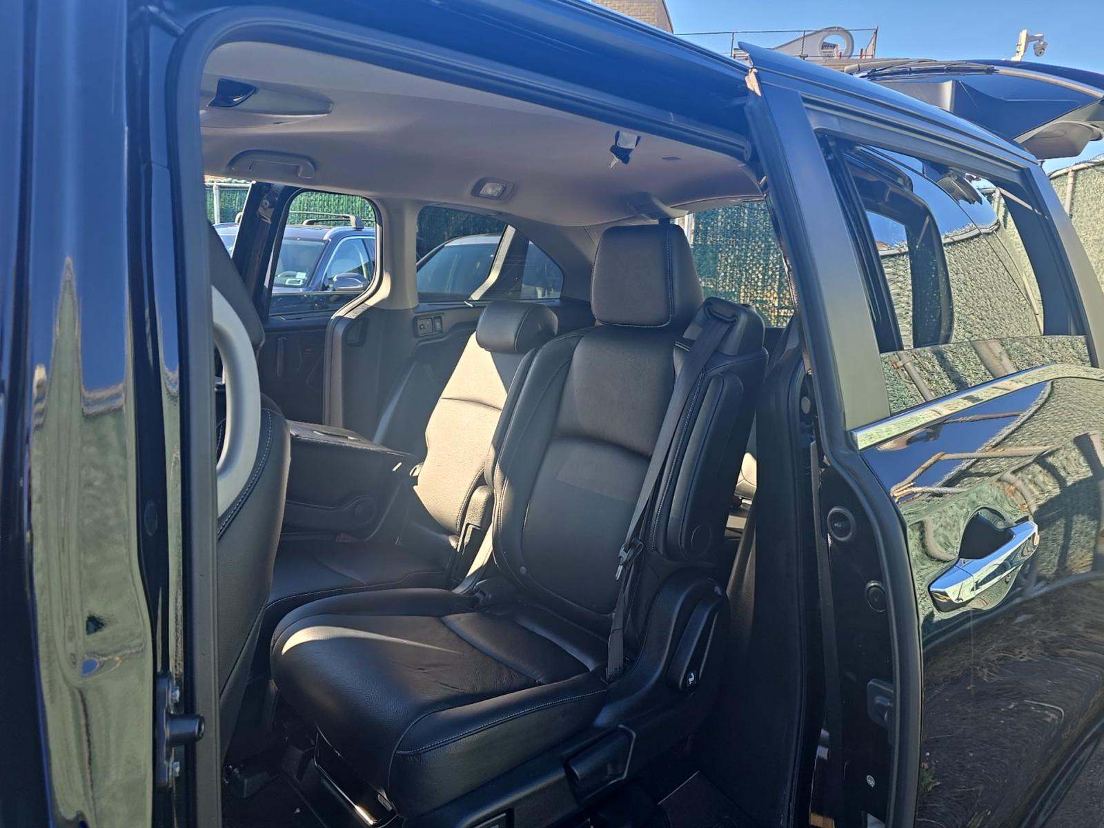 2023 Honda Odyssey Touring FWD