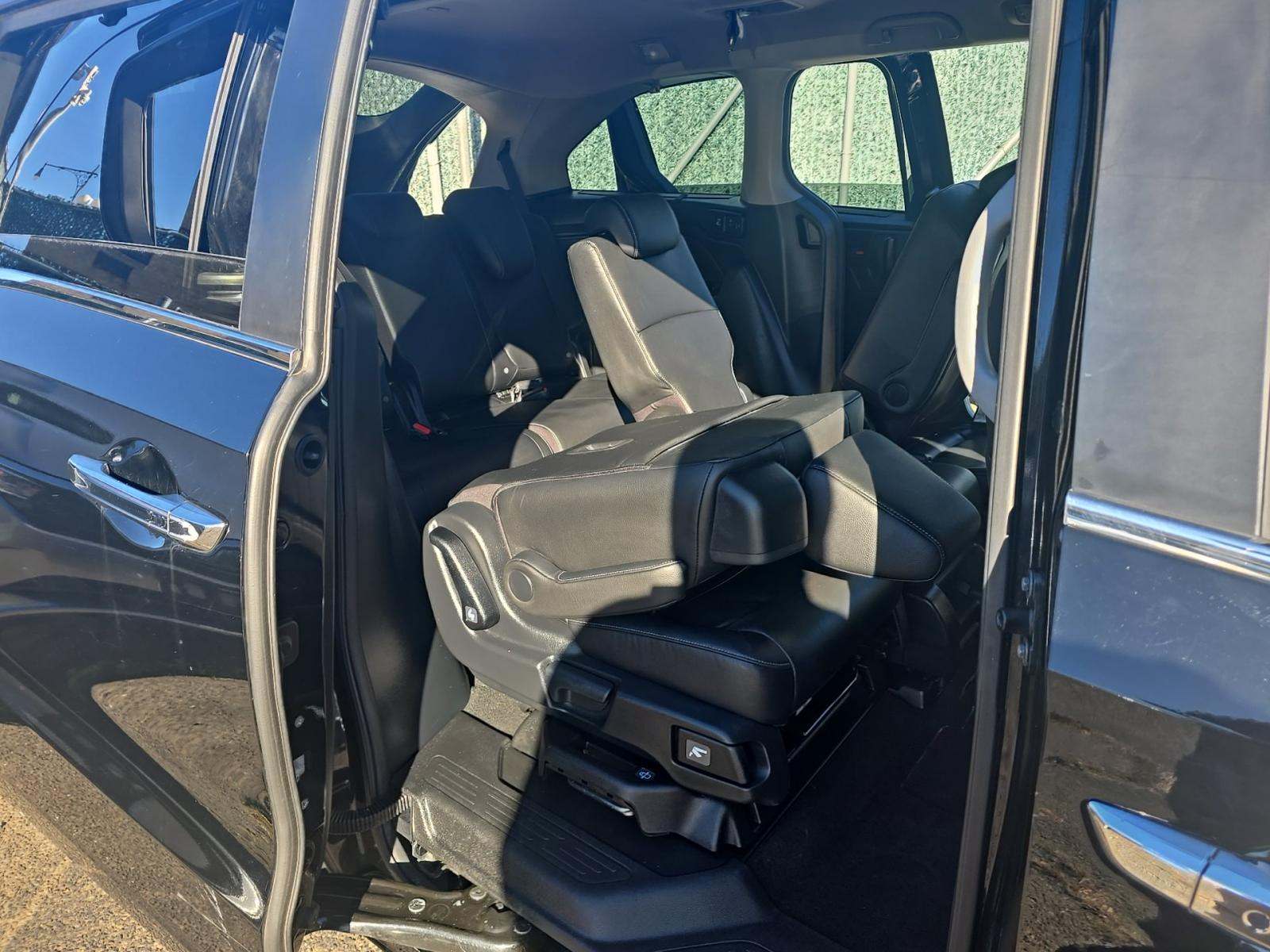 2023 Honda Odyssey Touring FWD