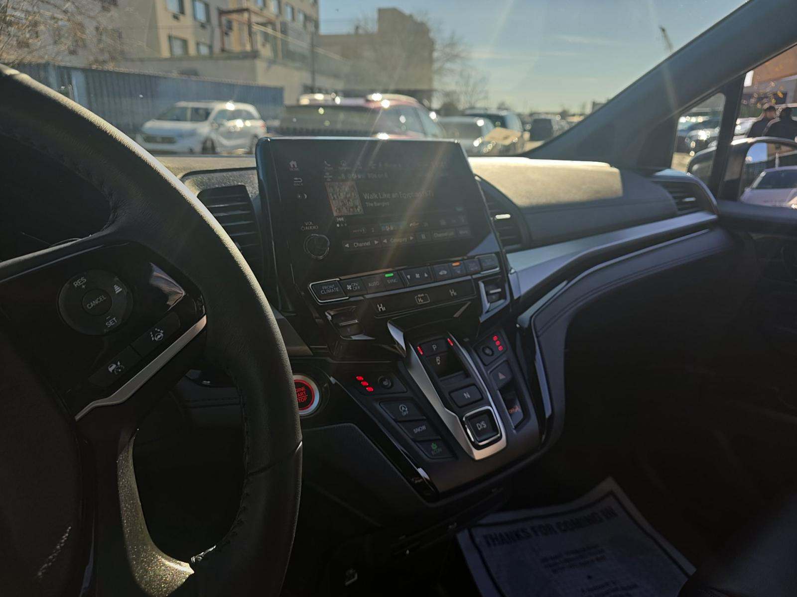 2023 Honda Odyssey Touring FWD