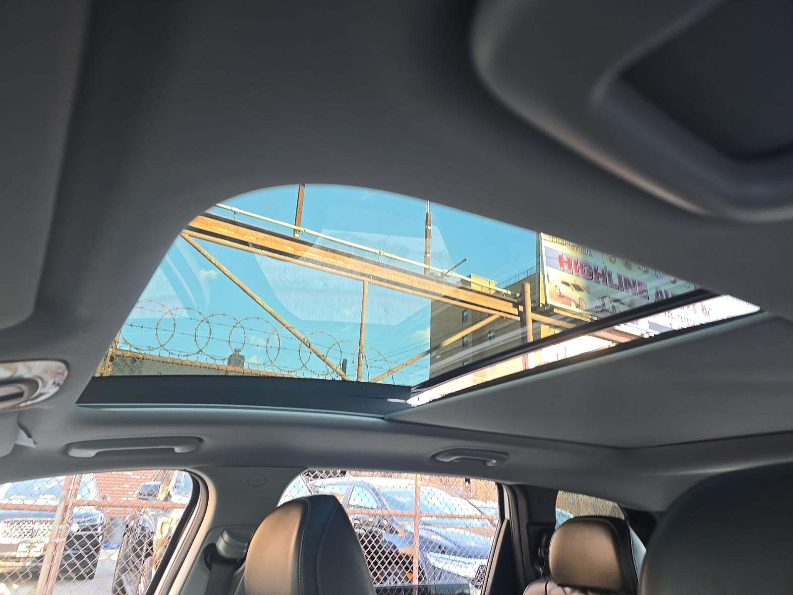 2022 Hyundai Santa Fe Hybrid SEL Premium AWD