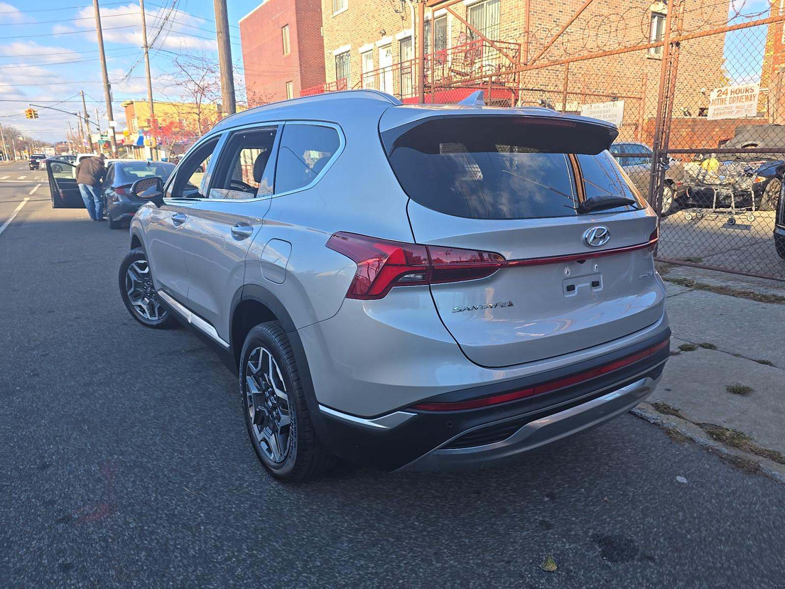 2022 Hyundai Santa Fe Hybrid SEL Premium AWD