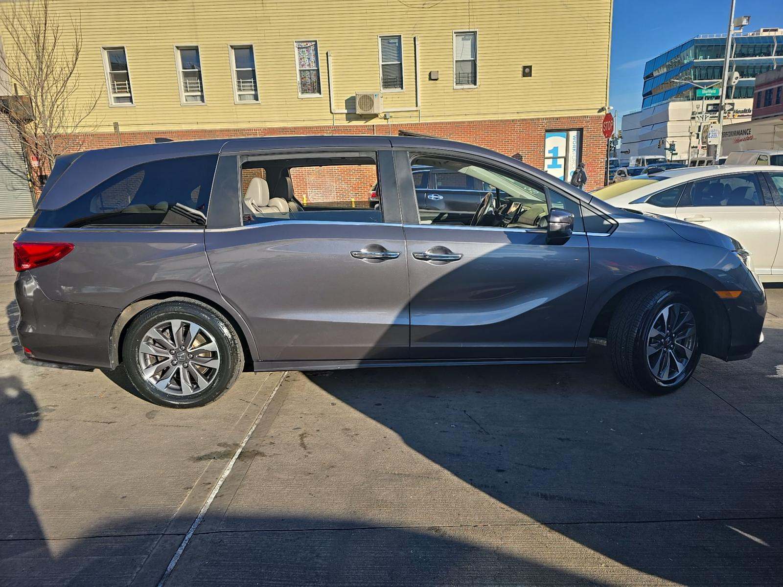 2023 Honda Odyssey EX-L FWD