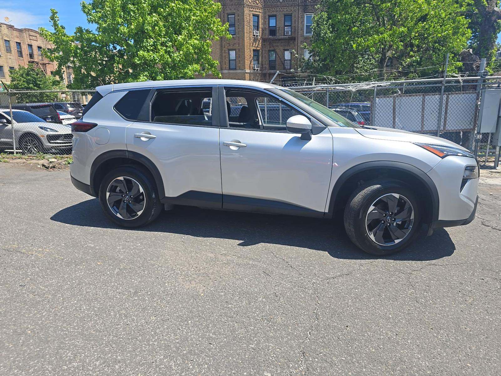2025 Nissan Rogue SV AWD