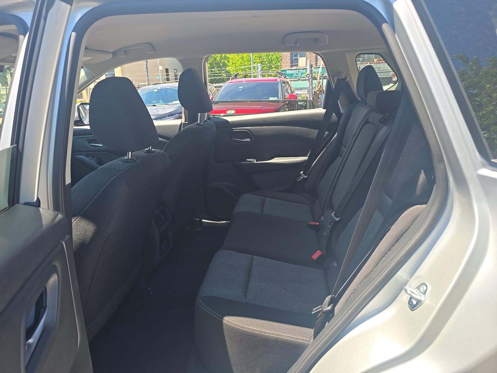 2025 Nissan Rogue SV AWD