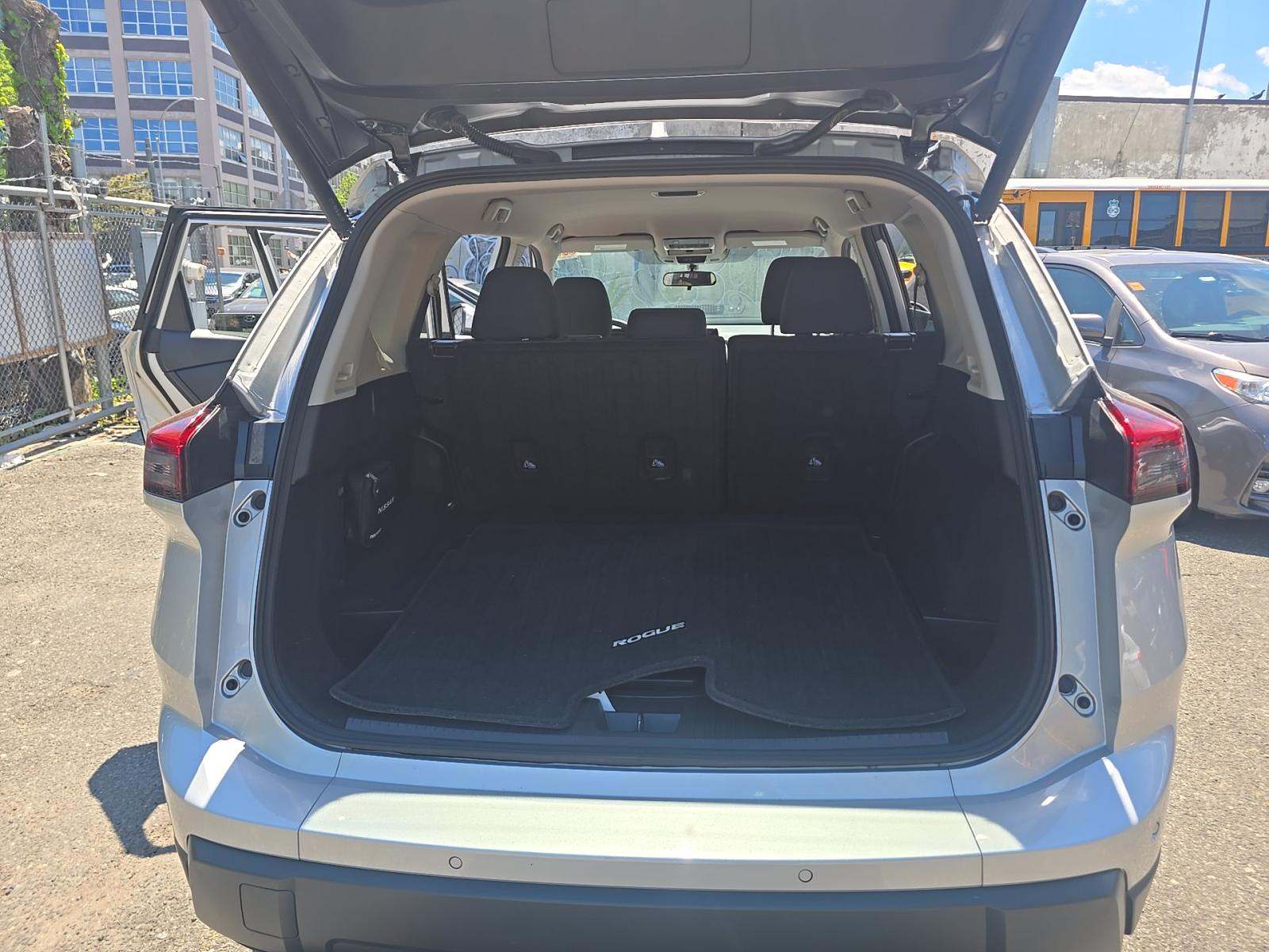 2025 Nissan Rogue SV AWD
