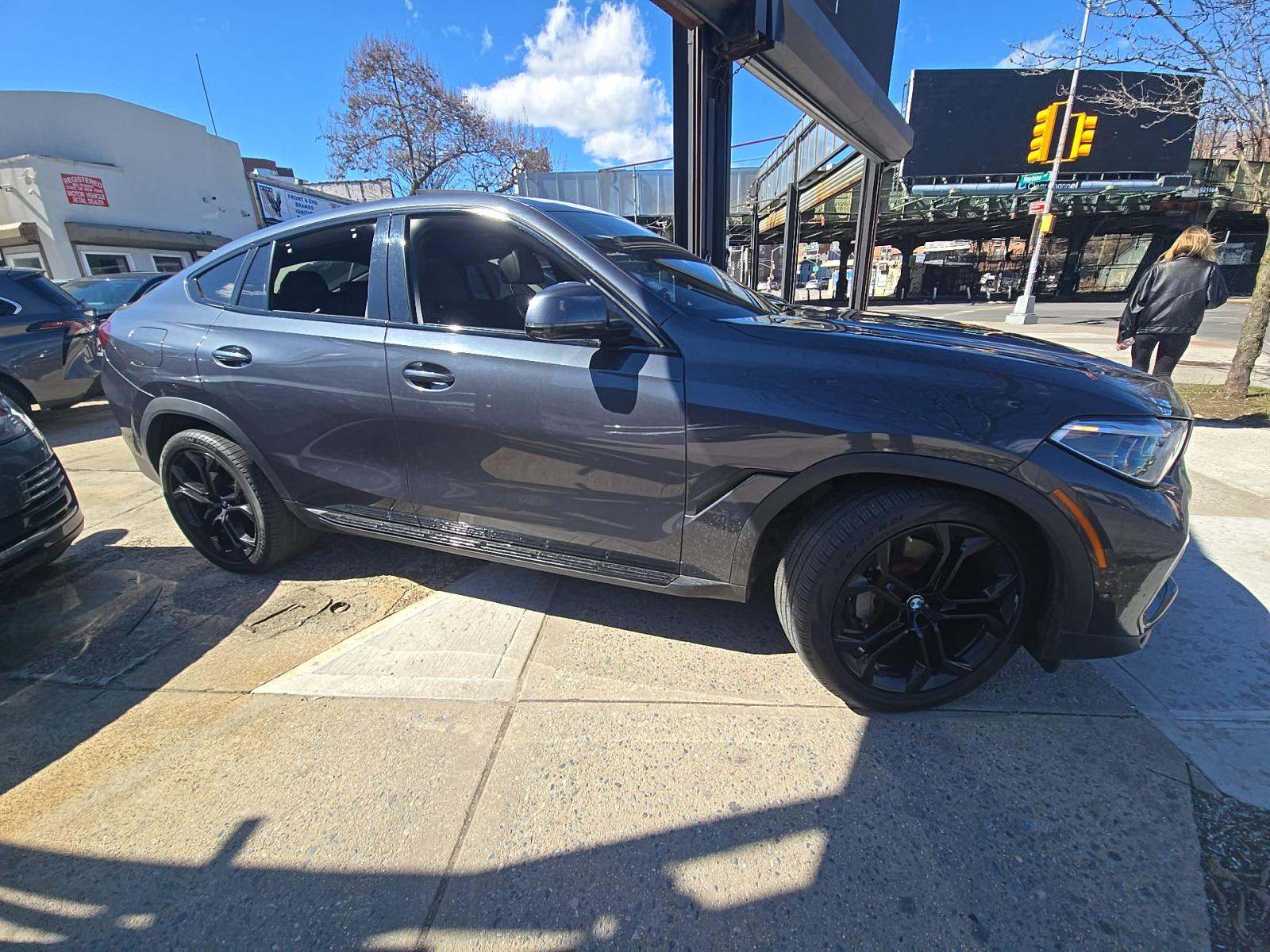 2020 BMW X6 xDrive40i AWD