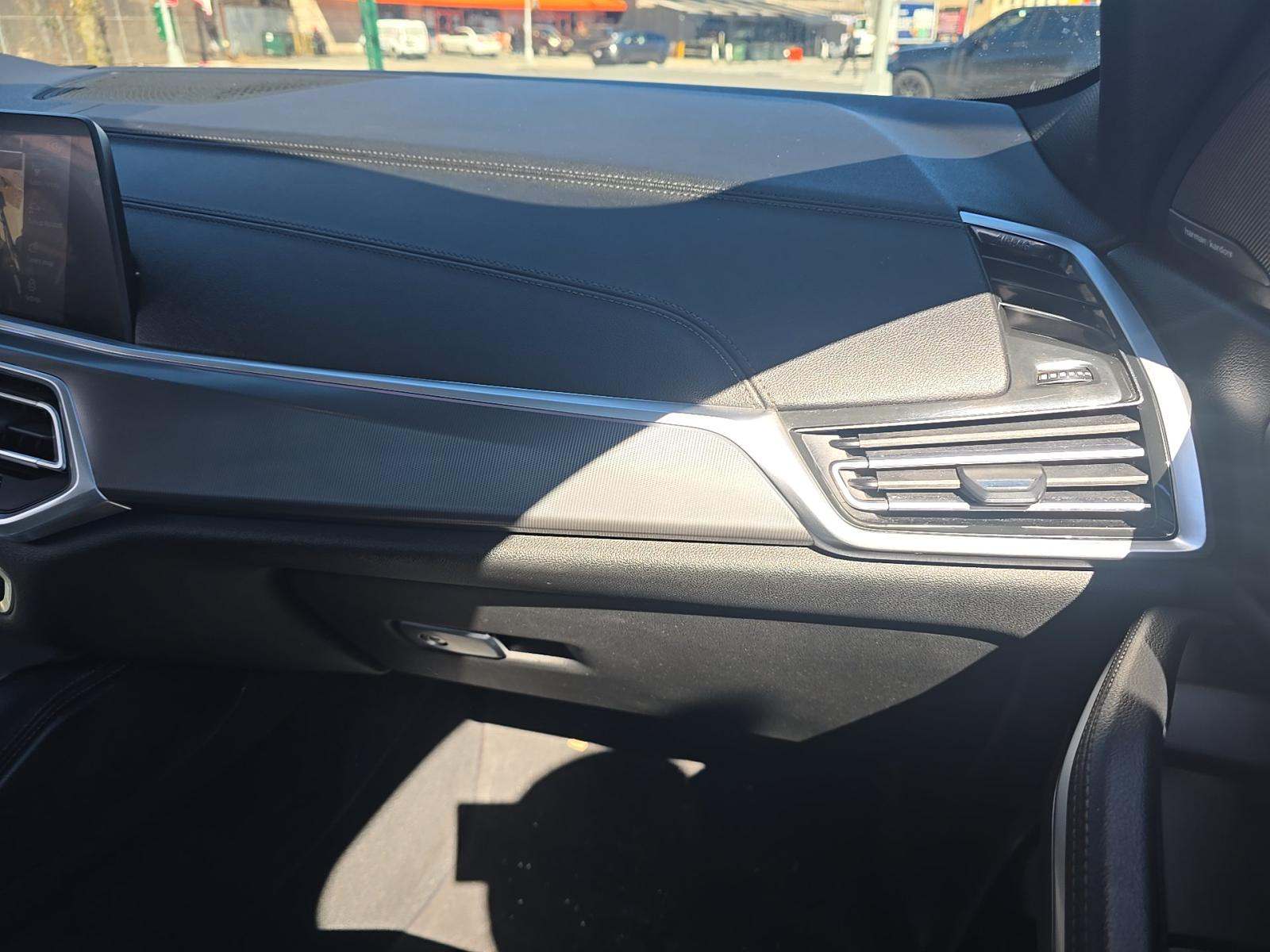 2020 BMW X6 xDrive40i AWD