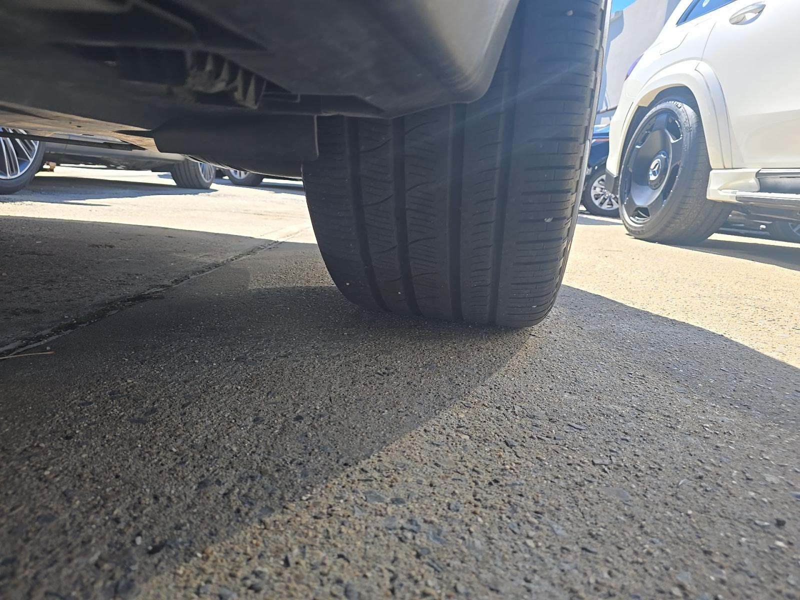 2020 BMW X6 xDrive40i AWD