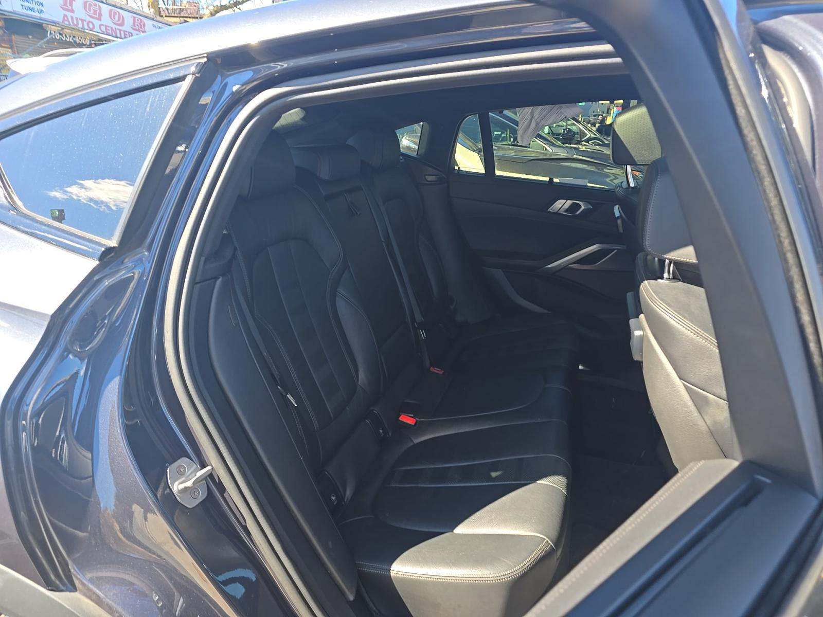 2020 BMW X6 xDrive40i AWD