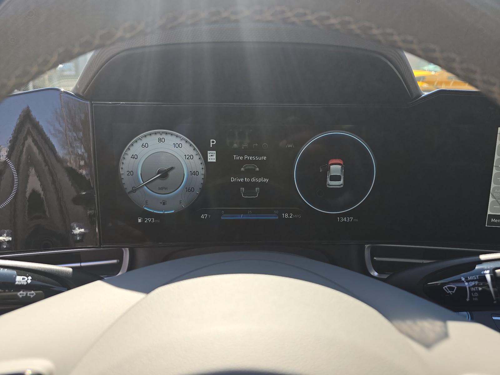 HYUNDAI SEL CONVENIENCE - 9