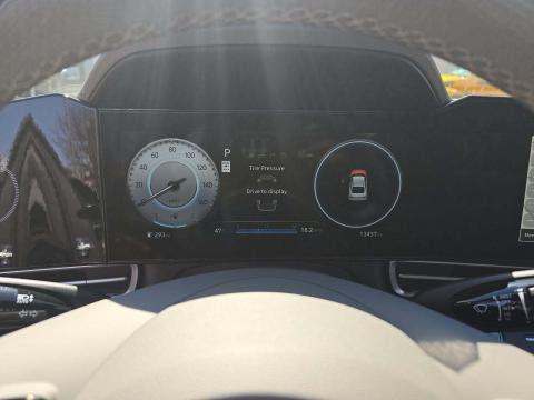 HYUNDAI SEL CONVENIENCE - 9