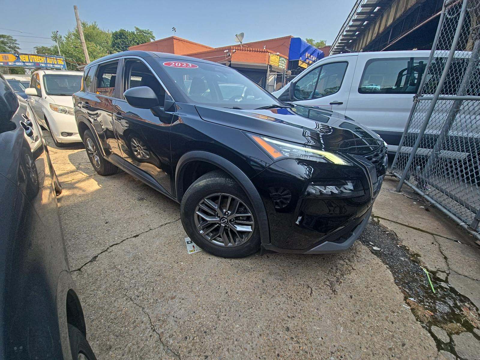 2023 Nissan Rogue S AWD