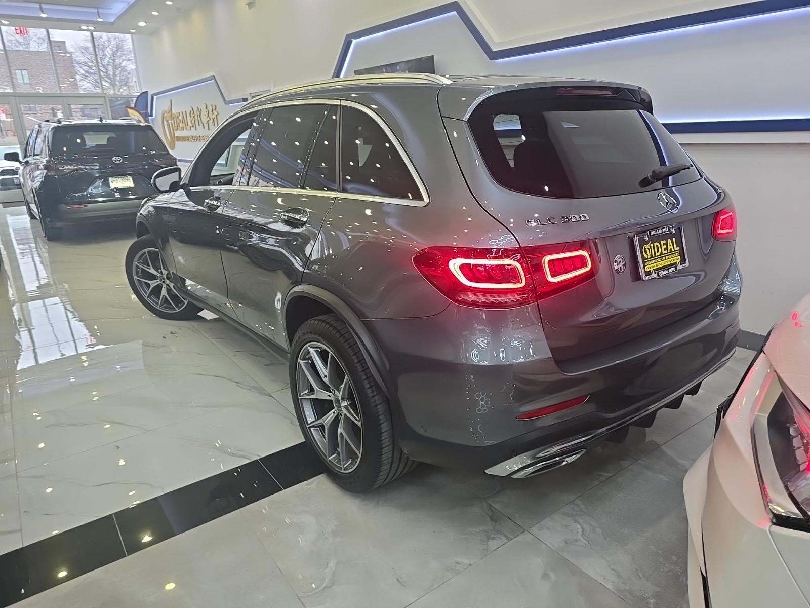 2021 Mercedes-Benz GLC GLC 300 AWD