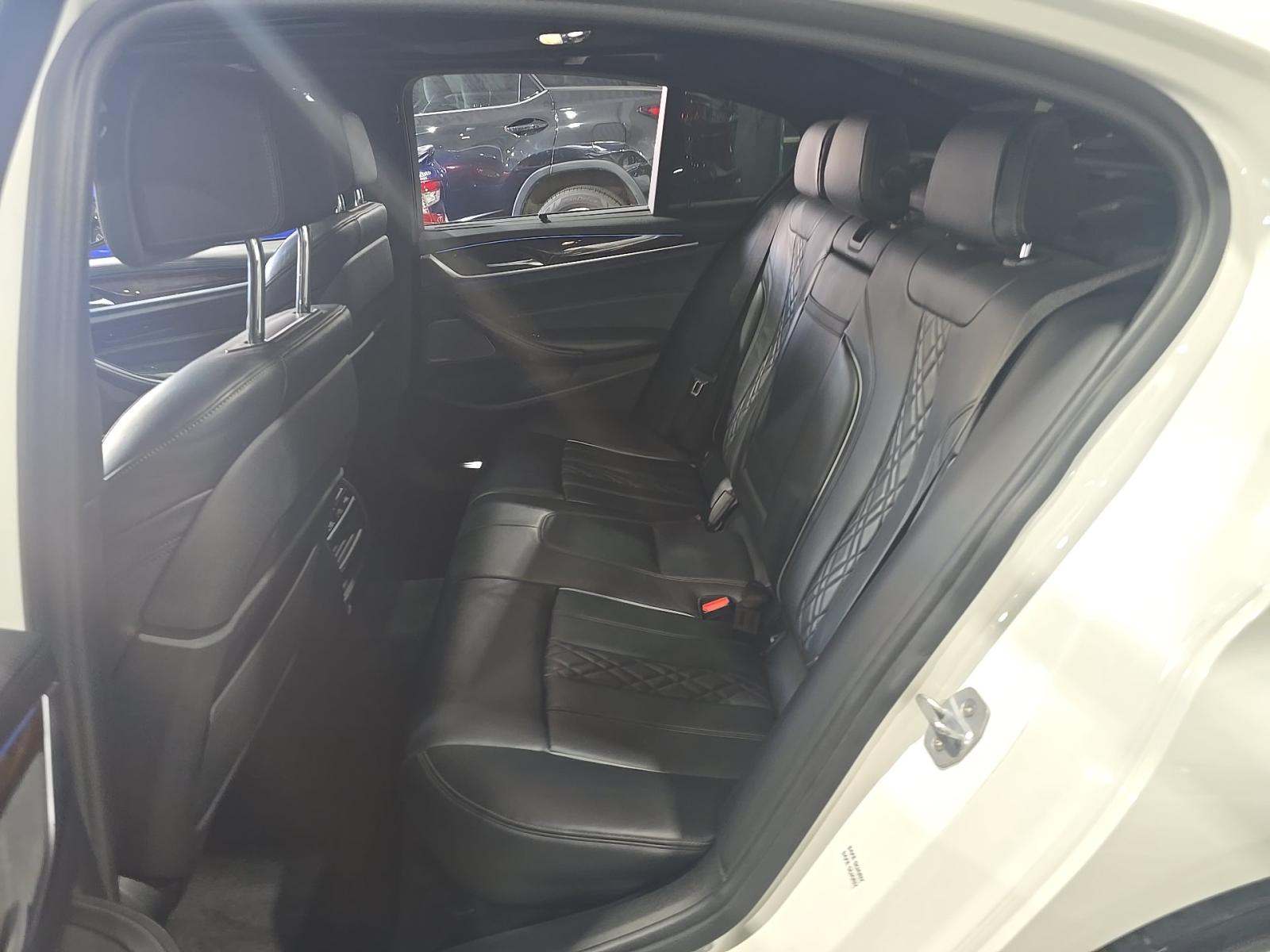 2019 BMW 5 Series M550i xDrive AWD
