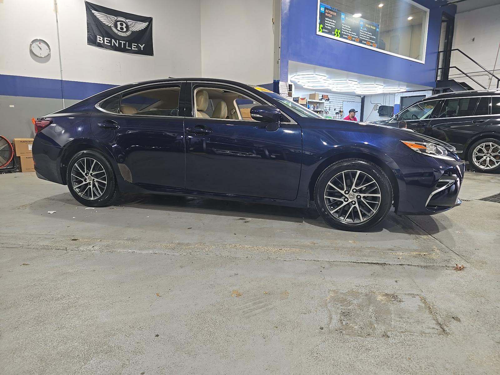 2016 Lexus ES ES 350 FWD