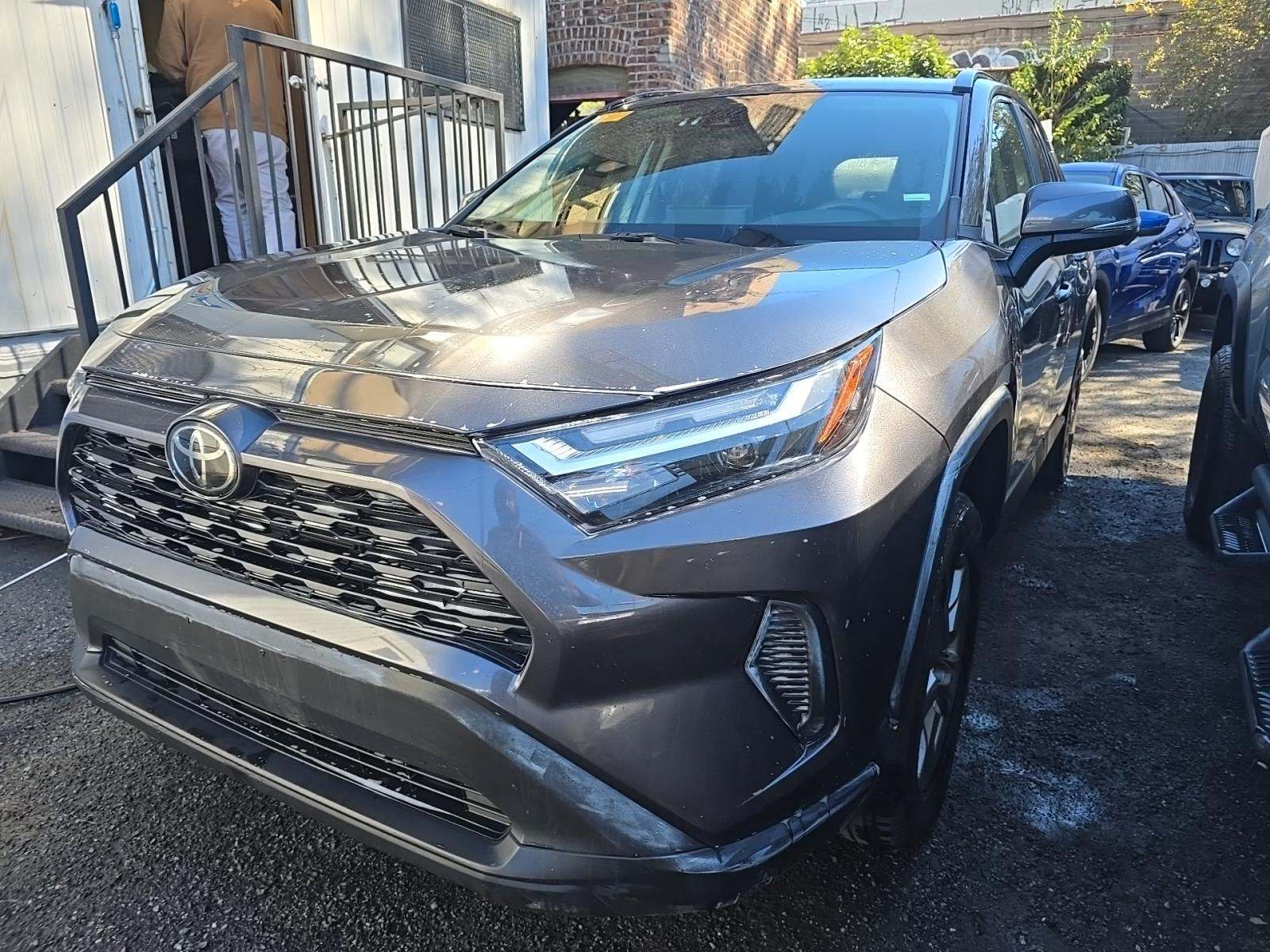 2024 Toyota RAV4 XLE AWD