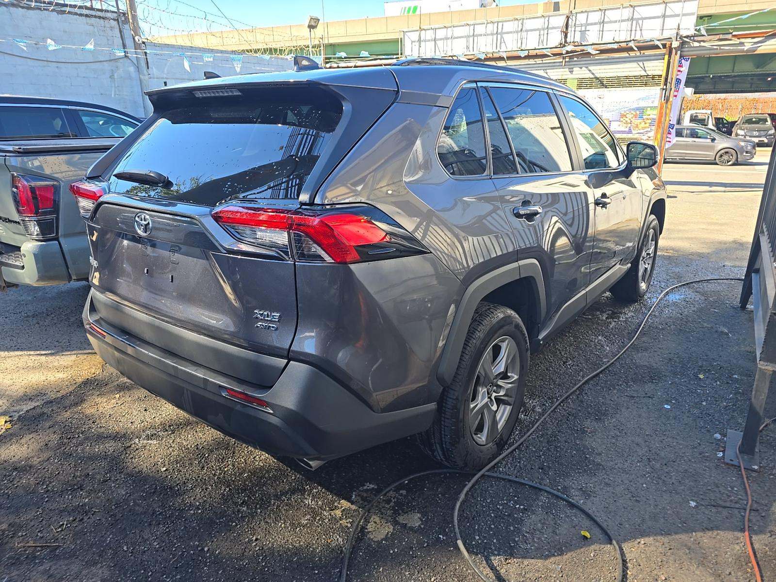2024 Toyota RAV4 XLE AWD
