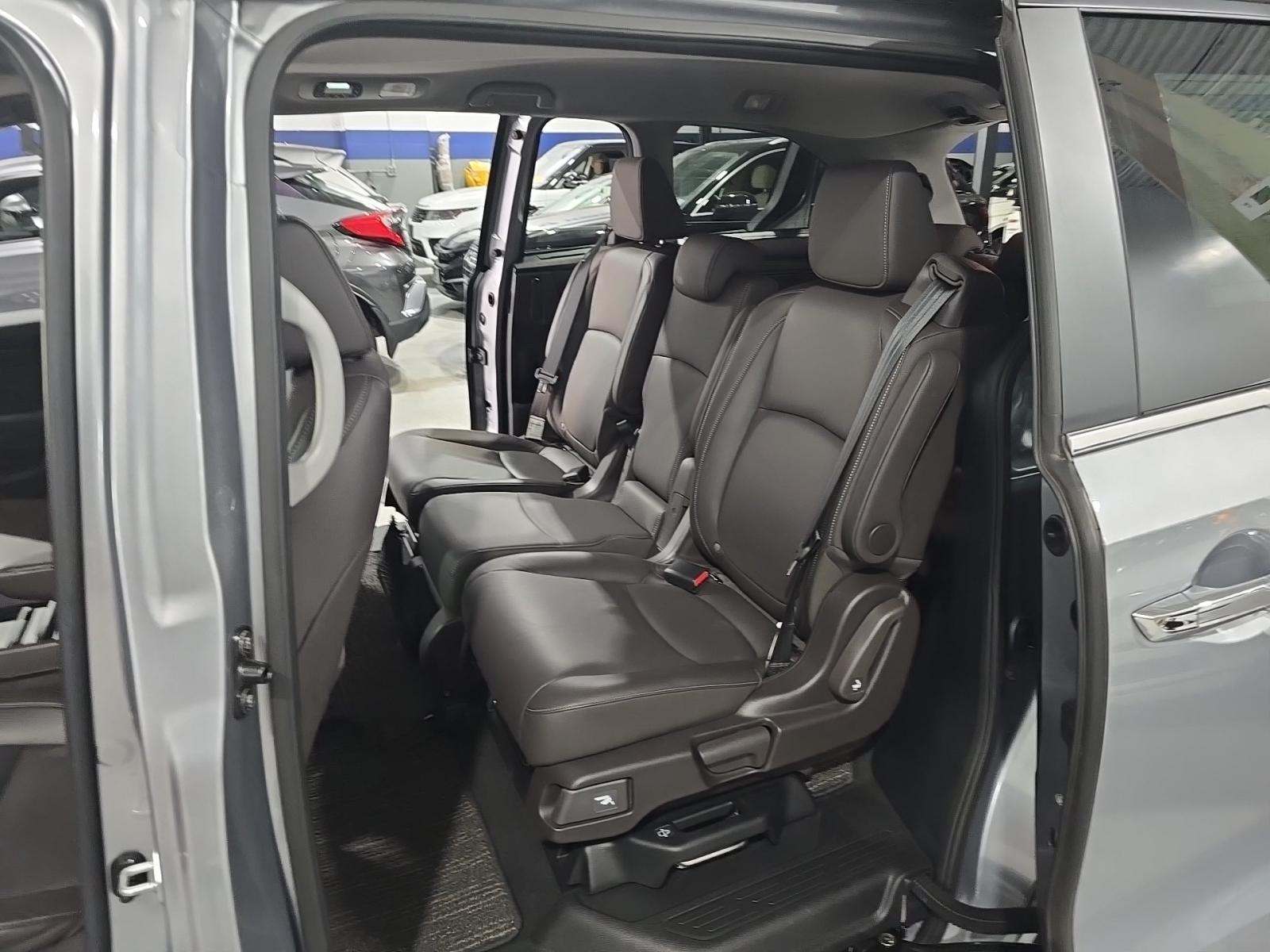 2023 Honda Odyssey EX-L FWD