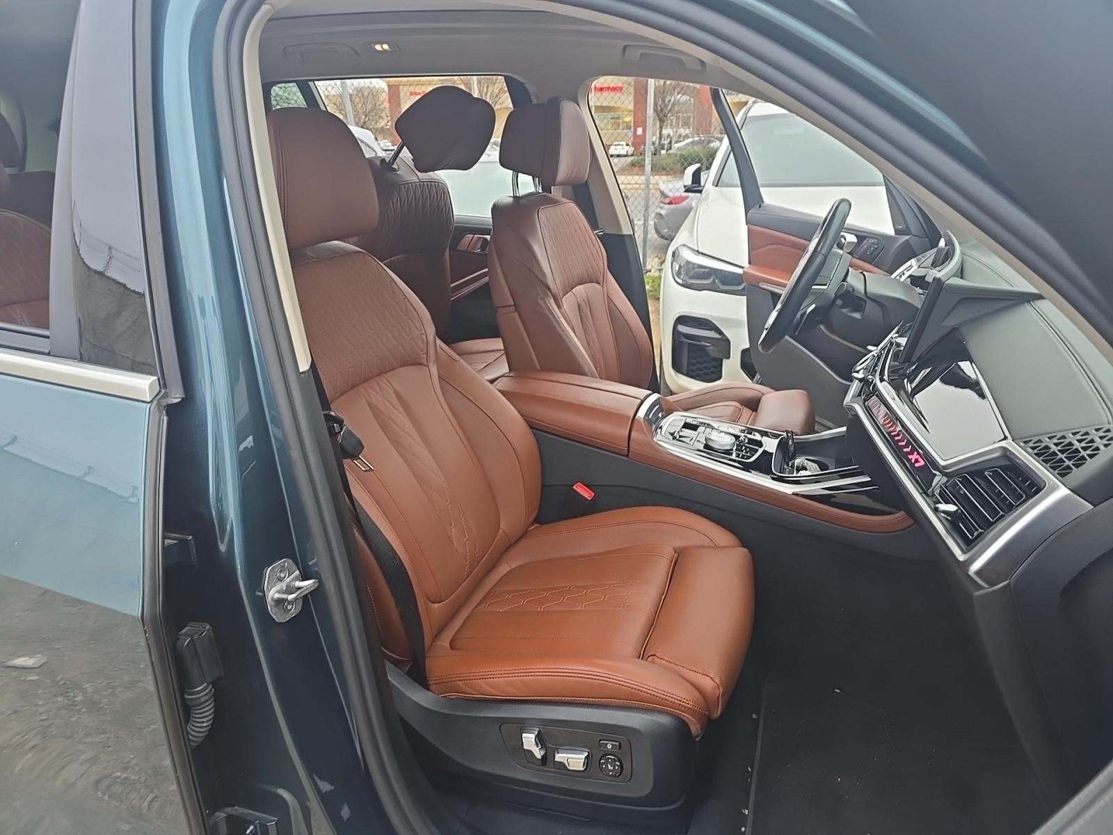 2023 BMW X7 xDrive40i AWD