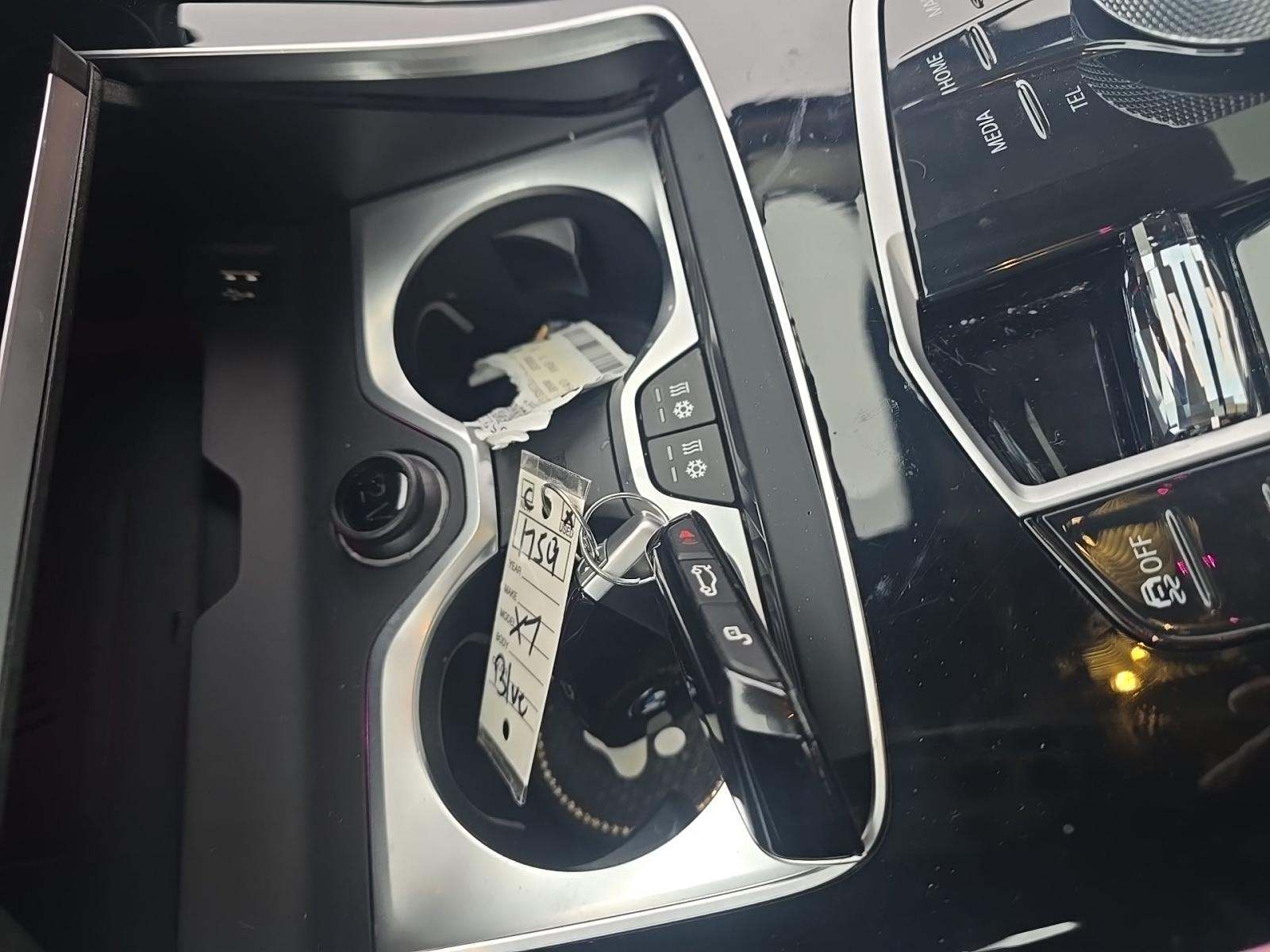 2023 BMW X7 xDrive40i AWD