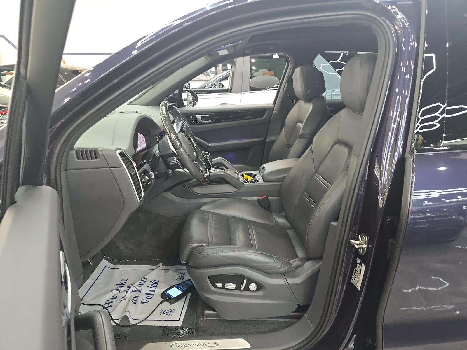 PORSCHE CAYENNE - 6