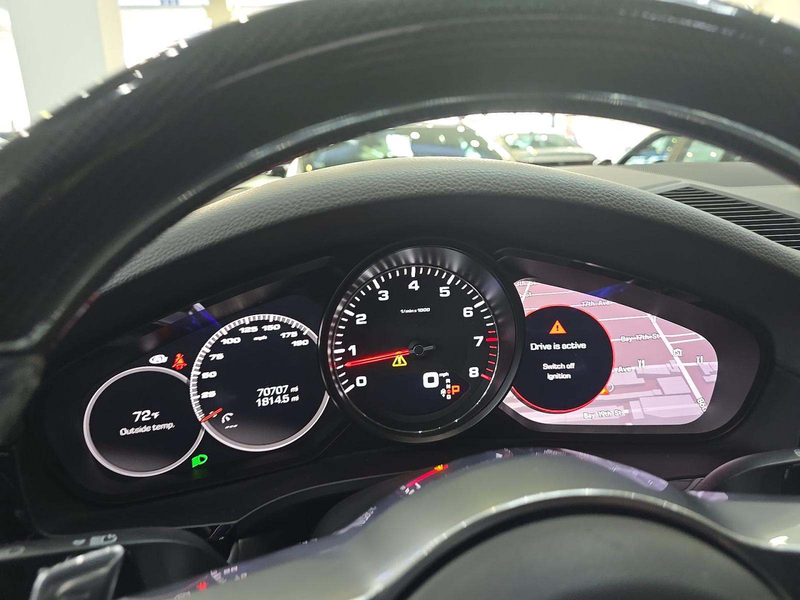 PORSCHE CAYENNE - 9