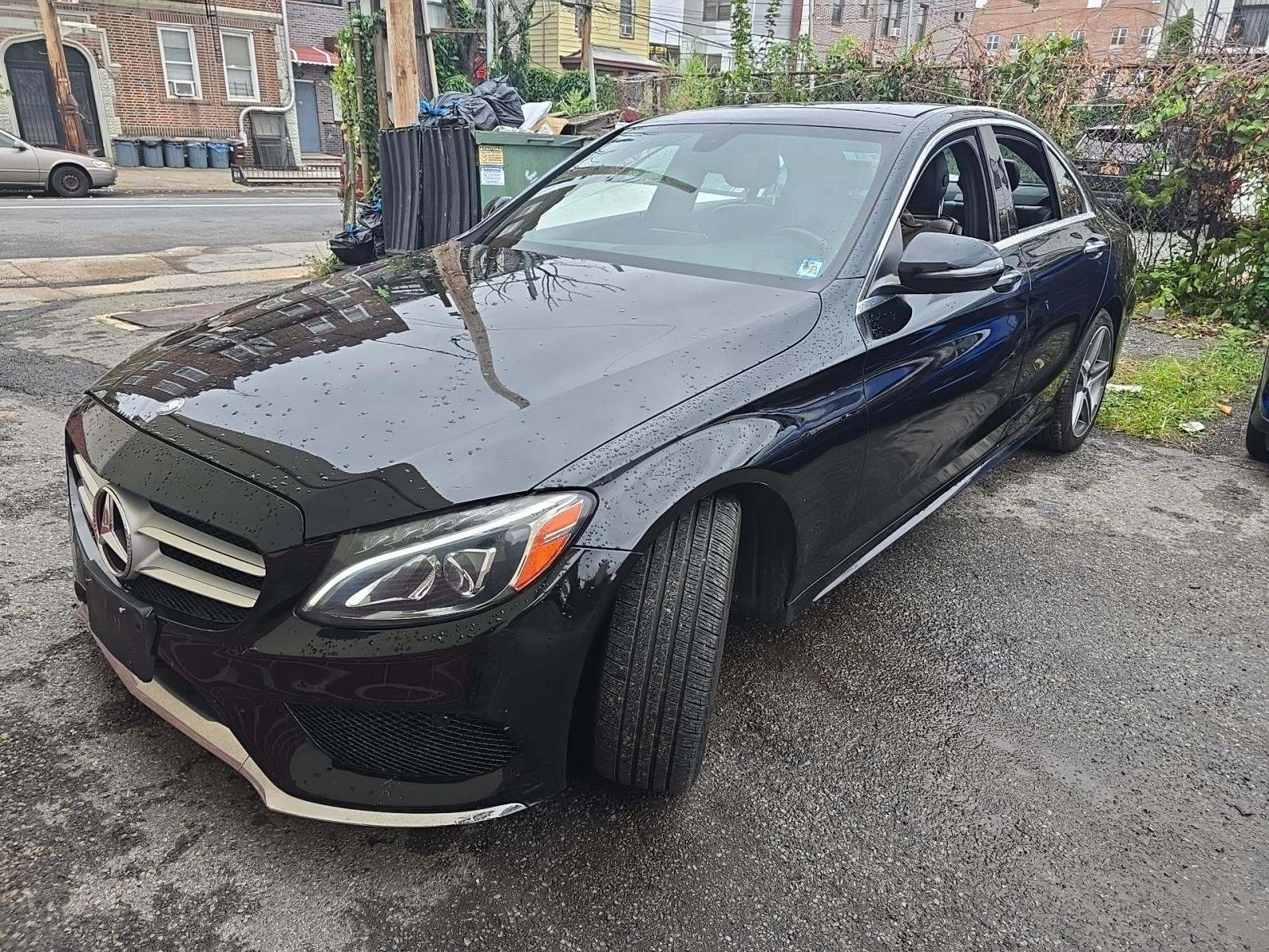 2016 Mercedes-Benz C 300 4MATIC w/Sport Pkg
