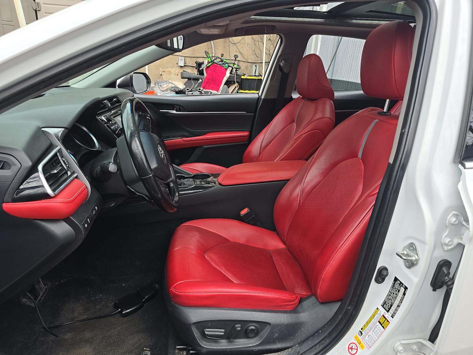 2018 Toyota Camry XSE FWD